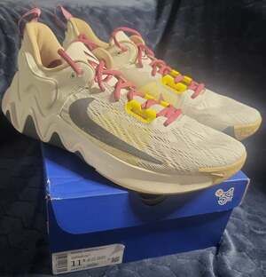 Nike Giannis Immortality 2